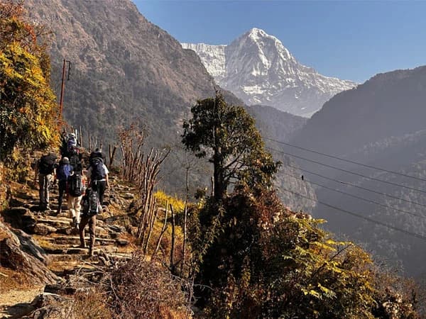 VIEW OF ANNAPURNA SOUTH NEPAL